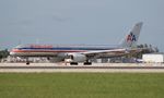 N622AA @ KMIA - AAL 752 oc zx MIA-JFK - by Florida Metal