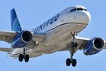 N820UA @ KORD - A319 United Airlines Airbus A319-131  N820UA UAL310 MSY-ORD - by Mark Kalfas