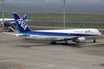 JA8670 @ RJTT - at hnd - by Ronald