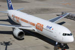 JA604A @ RJTT - at hnd - by Ronald