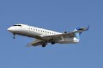 N963SW @ KORD - CRJ2 SkyWest / United Express CRJ-200LR (CL-600-2B19) N963SW SKW4752  CAK-ORD - by Mark Kalfas
