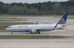N24211 @ KIAH - Boeing 737-824