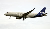 SE-RUO @ CPH - SE-RUO landing rw 22L.
This is the latest delivered A320-251N to SAS - by Erik Oxtorp