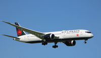 C-FRTU @ CPH - C-FRTU landing rw 04L - by Erik Oxtorp