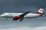 OE-LBW @ EDDF - Landing - by micka2b