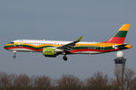 YL-CSK @ EHAM - at spl - by Ronald