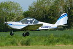 G-CDVU @ X3CX - Landing at Northrepps. - by Graham Reeve