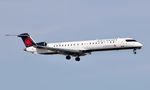 C-GJFZ @ KEWR - Final approach to RWY 04R - by klimchuk