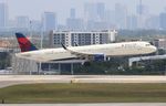 N115DN @ KFLL - DAL A321 zx LGA-FLL - by Florida Metal