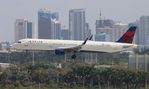 N319DN @ KFLL - DAL A321 zx JFK-FLL - by Florida Metal