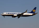 EI-HMS @ LEBL - Landing rwy 24R - by Shunn311