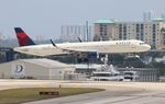 N115DN @ KFLL - DAL A321 zx LGA-FLL - by Florida Metal
