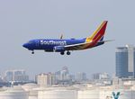 N212WN @ KFLL - SWA 737 zx CUN/ MMUN-FLL - by Florida Metal