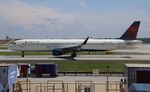 N315DN @ KATL - DAL A321 zx ATL-PBI - by Florida Metal
