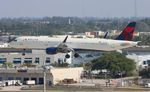 N341DN @ KFLL - DAL A321 zx LGA-FLL - by Florida Metal
