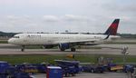 N345DN @ KATL - DAL A321 zx ATL-BDL - by Florida Metal
