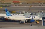 N496UA @ KORD - Airbus A320-232