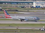 N907NN @ KORD - Boeing 737-823 - by Mark Pasqualino