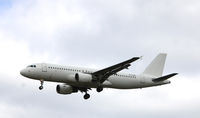 YL-LDW @ CPH - YL-LDW landing rw 22L - by Erik Oxtorp