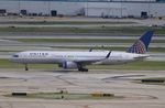 N18119 @ KORD - Boeing 757-224 - by Mark Pasqualino