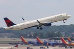 N101DQ @ KATL - DAL A321 zx ATL-SAN - by Florida Metal