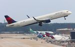 N301DV @ KATL - DAL A321 zx ATL-AUS - by Florida Metal