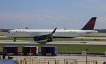 N359DN @ KATL - DAL A321 zx ATL-PHL - by Florida Metal