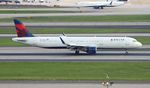 N372DN @ KATL - DAL A321 zx GRR-ATL - by Florida Metal