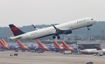 N392DN @ KATL - DAL A321 zx ATL-SLC - by Florida Metal