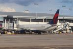 N391DA @ KTPA - Boeing 737-832 - by Mark Pasqualino