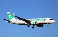 F-HXSB @ CPH - F-HXSB landing rw 22L - by Erik Oxtorp