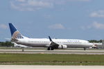 N68817 @ KRSW - United Flight 2337 arrives on Runway 6 at Southwest Florida International Airport following flight from Newark-Liberty International Airport - by Suncoast Spotter