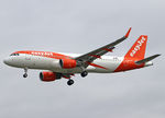 OE-ICJ @ LFBO - Landing rwy 32L - by Shunn311