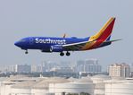 N409WN @ KFLL - SWA 737 zx GCM/MWCR-FLL - by Florida Metal