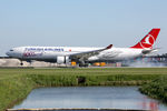 TC-LNC @ EHAM - at eham - by Ronald