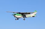 N725PG @ C77 - Cessna 172S
