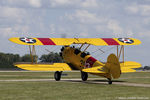 N75638 @ KOSH - Boeing E75 Stearman  C/N 75-8433, N75638