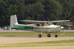 N8910B @ KOSH - Cessna 172 Skyhawk  C/N 36710, N8910B