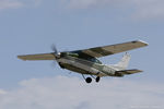 N8137G @ KOSH - Cessna 210K Centurion  C/N 21059437, N8137G