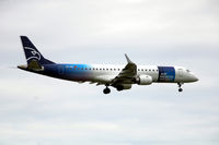 4O-AOB @ CPH - 4O-AOB landing rw 04L - by Erik Oxtorp