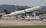 N129DN @ KATL - DAL A321 zx ATL-DFW - by Florida Metal