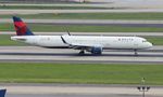 N311DN @ KATL - DAL A321 zx LGA-ATL - by Florida Metal
