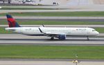 N319DN @ KATL - DAL A321 zx DEN-ATL - by Florida Metal