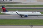 N341DN @ KATL - DAL A321 zx SYR-ATL - by Florida Metal