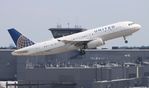 N468UA @ KATL - UAL A320 oc zx ATL-DEN - by Florida Metal
