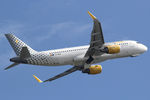 EC-MAN @ LEBL - at bcn - by Ronald