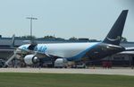 N613AZ @ KRFD - Boeing 767-332/ER(BDSF) - by Mark Pasqualino
