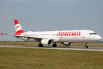 OE-LBF @ LOWW - Taxiing on E to runway 34 - by Hotshot