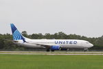 N33203 @ KRSW - United Flight 2435 departs Southwest Florida International Airport enroute to Washington-Dulles International Airport - by Suncoast Spotter