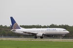 N27239 @ KRSW - United Flight 2389 arrives at Southwest Florida International Airport following flight from Chicago-O’hare International Airport - by Suncoast Spotter